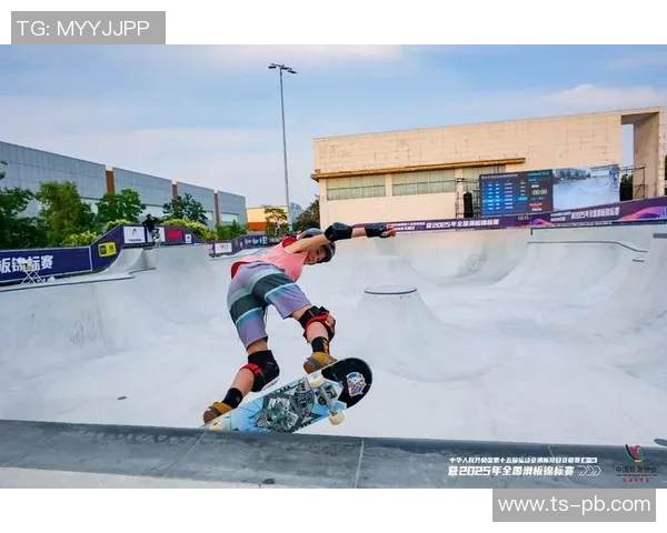 重庆滑板队进攻策略解析与滑板文化的深度融合探讨