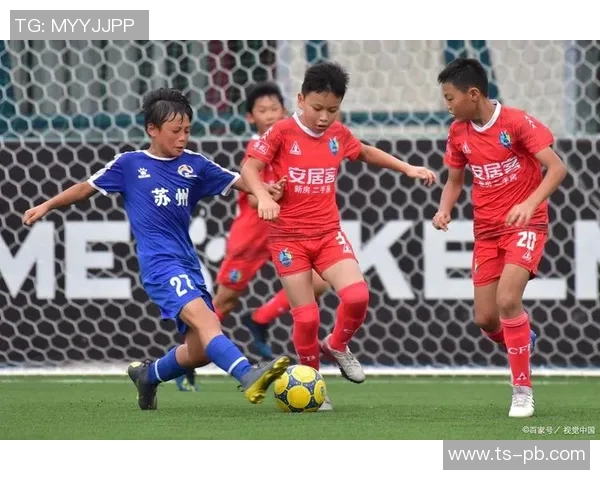 南京足球队荣登足球战术排行榜第五名展现强大实力与潜力 南京足球队荣登足球战术排行榜第五名展现强大实力与潜力